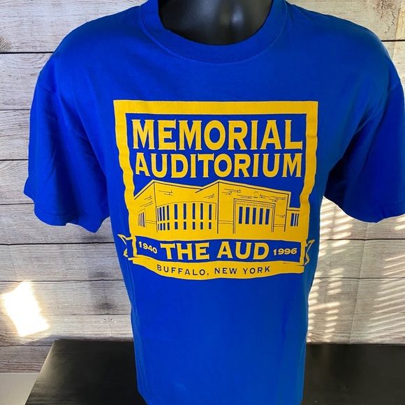 Buffalo Memorial Auditorium Sabres Tee Shirt - Picture 2 of 8